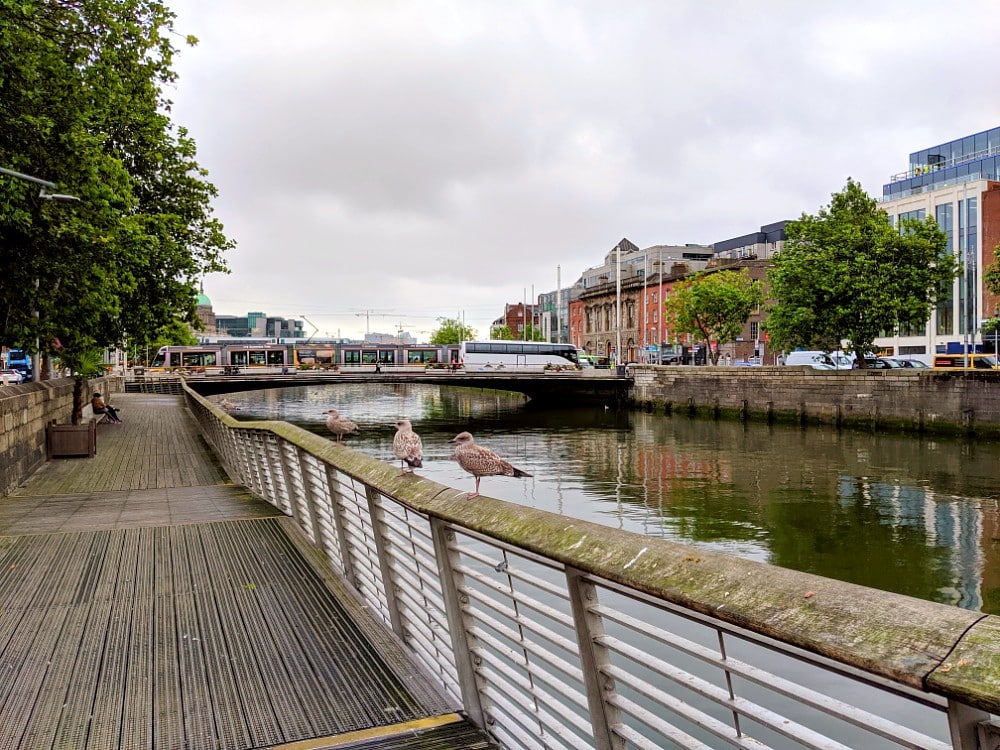 dublin city and liffey river